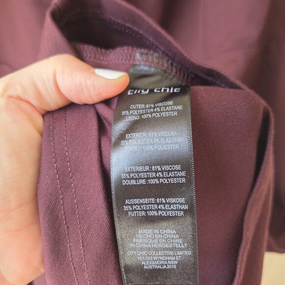 City Chic Dress 2XL Cute Girl Elbow Sleeve Dress Size XXL NWT $90 Ox Blood - Picture 10 of 10